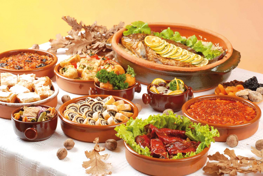 Местные сербские деликатесы Еда в Сербии